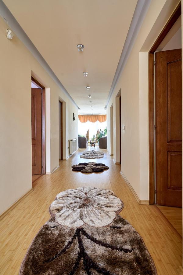 Отель Casa Cu Flori Мойсей Экстерьер фото