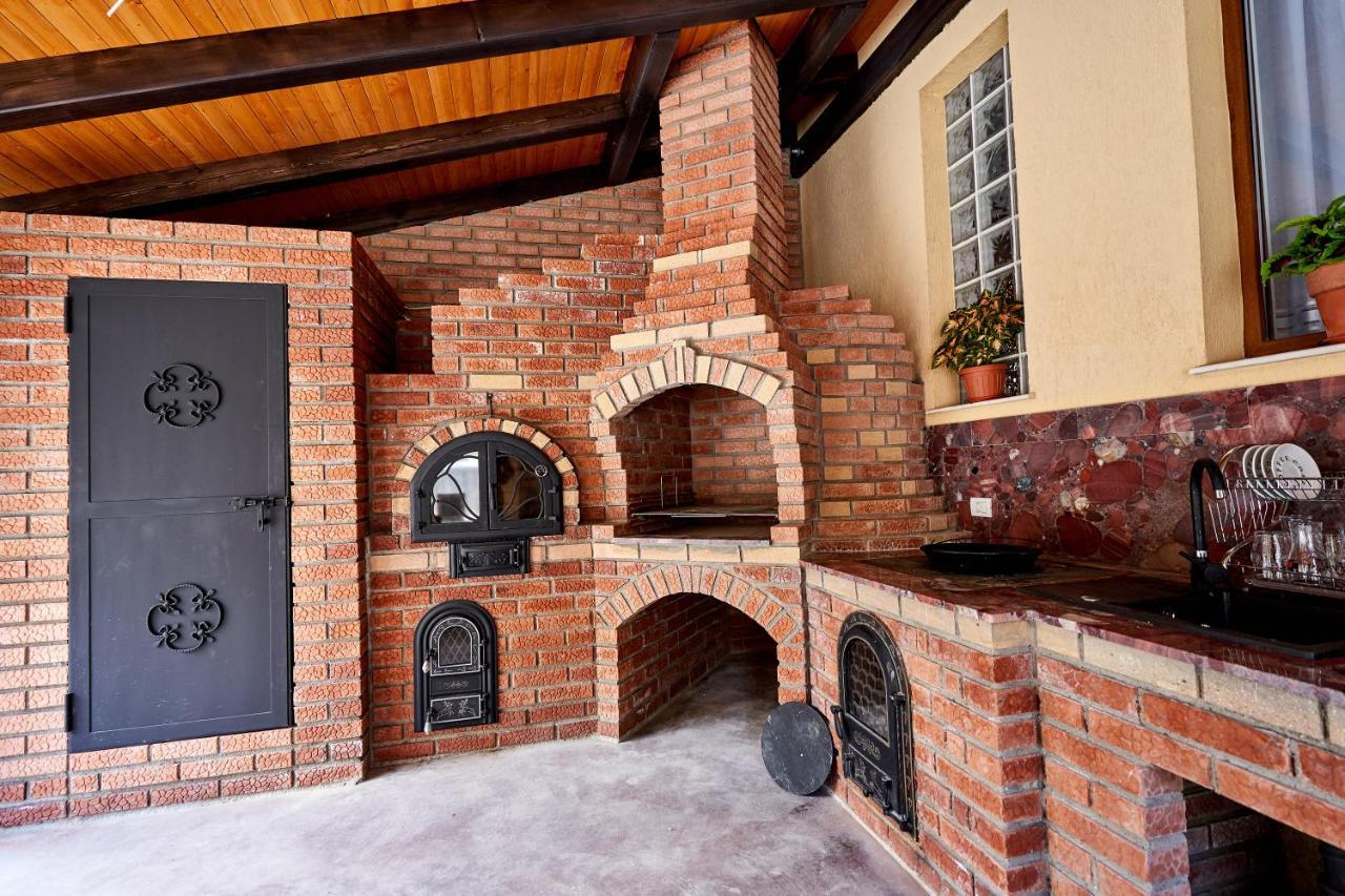 Отель Casa Cu Flori Мойсей Экстерьер фото